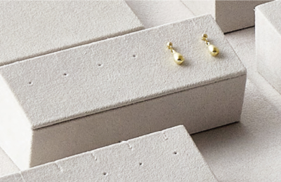 イヤリングスタンド