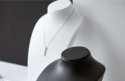 ネックレススタンド